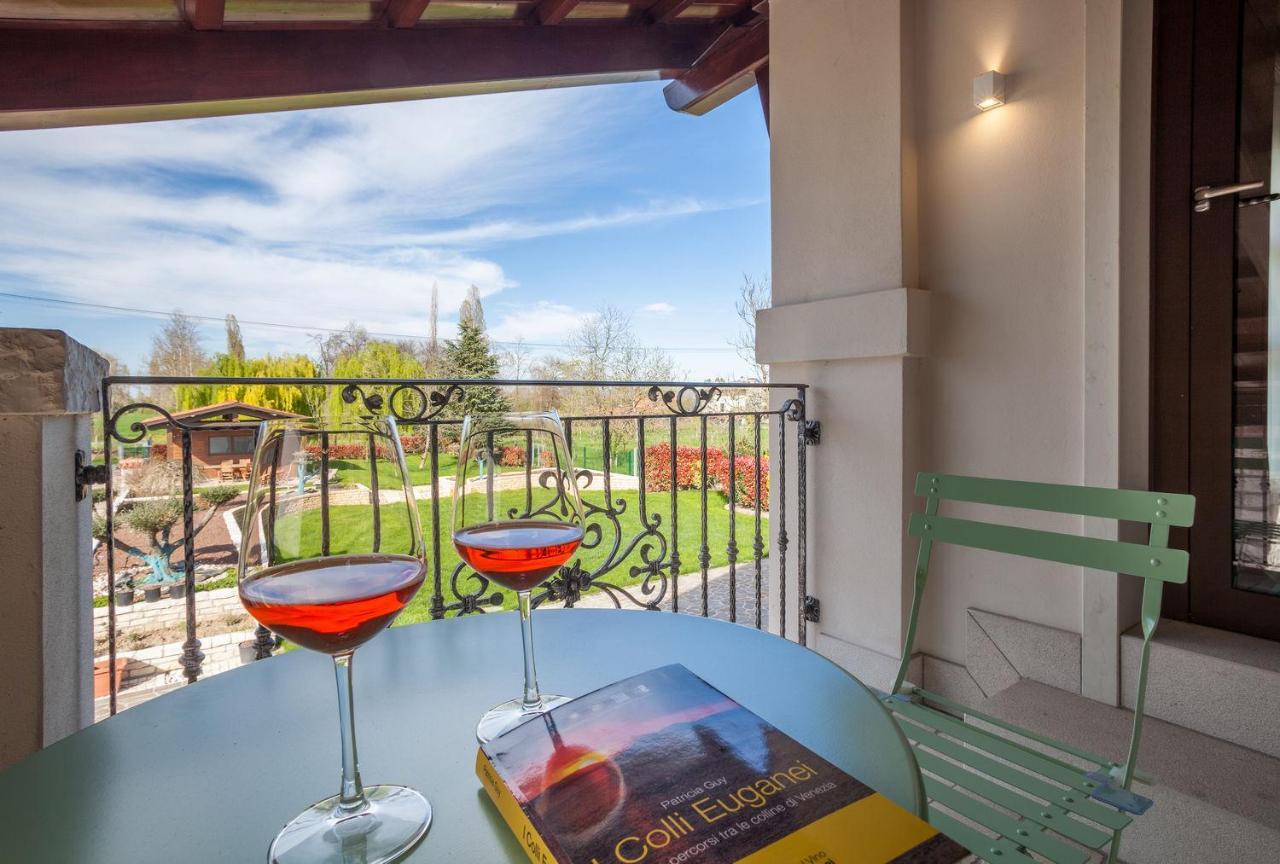 Il Filo Rosso B&B อาบาโนแตร์เม ภายนอก รูปภาพ